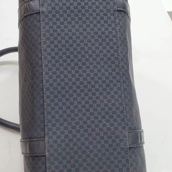 Elegant Black Tote Bag - Picture 5 of 14